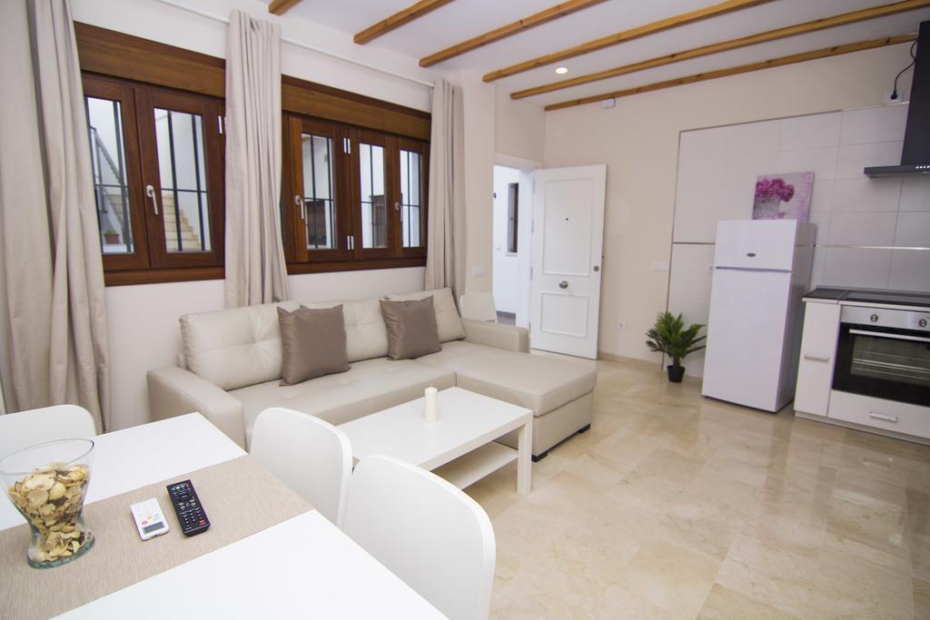 Apartamentos Centro Puerto De Santa Maria エル・プエルト・デ・サンタ・マリア 部屋 写真