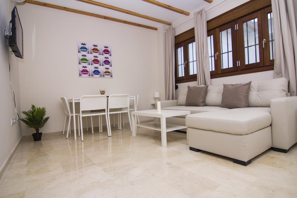 Apartamentos Centro Puerto De Santa Maria エル・プエルト・デ・サンタ・マリア 部屋 写真