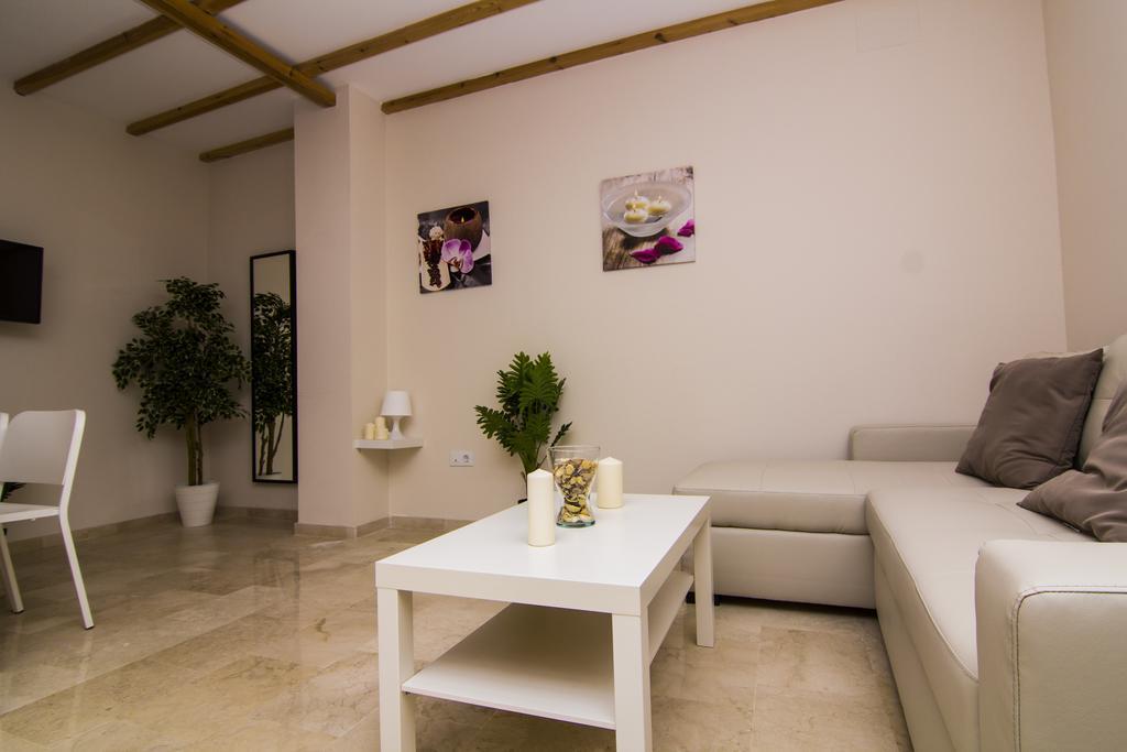 Apartamentos Centro Puerto De Santa Maria エル・プエルト・デ・サンタ・マリア エクステリア 写真