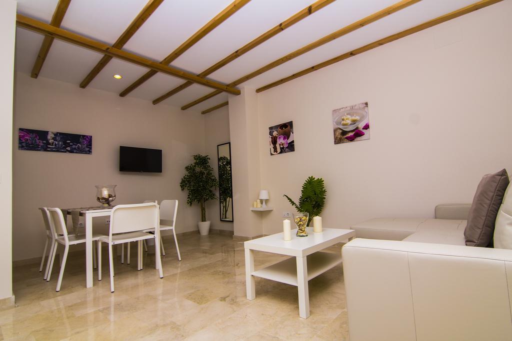 Apartamentos Centro Puerto De Santa Maria エル・プエルト・デ・サンタ・マリア エクステリア 写真